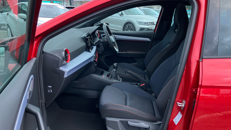 SEAT Ibiza 1.0 TSI 115 FR Black Edition 5dr Petrol Hatchback